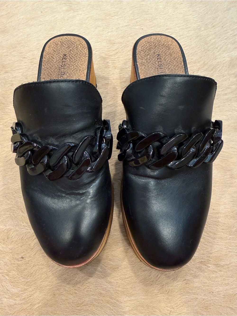 Kelsi Dagger Brooklyn Black Leather Chain-Trim clog